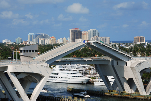 Bridge opening Fort Lauderdale, Florida